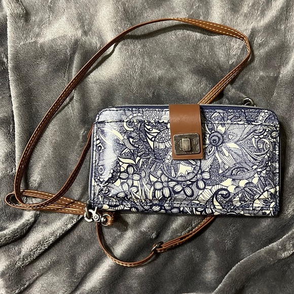Sakroot wallet/crossbody *SOLD* - Picture 1 of 3